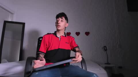 j_martony online show from 19, 9, 2025