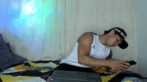 Snapshot of j_musiry chatting on 6, 12, 2024 i am juan musiry independent model online show from 6, 12, 2024