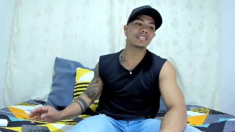 Snapshot of j_musiry chatting on 14, 12, 2024 i am juan musiry independent model online show from 14, 12, 2024