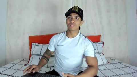 Snapshot of j_musiry chatting on 28, 1, 2025 i am juan musiry independent model online show from 28, 1, 2025