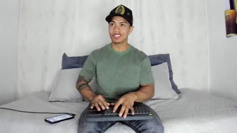 Snapshot of j_musiry chatting on 8, 2, 2025 i am juan musiry independent model online show from 8, 2, 2025