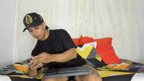 Snapshot of j_musiry chatting on 7, 3, 2025 i am juan musiry independent model online show from 7, 3, 2025