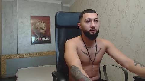 Snapshot of jacezachary chatting on 6, 2, 2025 JaceZachary online show from 6, 2, 2025