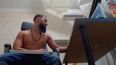 Snapshot of jacezachary chatting on 8, 2, 2025 JaceZachary online show from 8, 2, 2025