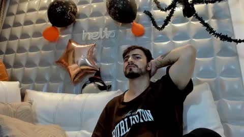 Snapshot of jack_daniel__ chatting on 31, 10, 2025 JACK DANIEL online show from 31, 10, 2025