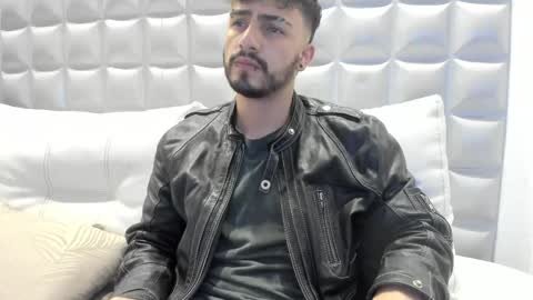 Snapshot of jack_daniel__ chatting on 8, 11, 2025 JACK DANIEL online show from 8, 11, 2025