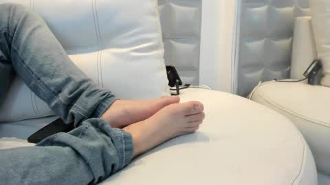 Snapshot of jack_daniel__ chatting on 11, 11, 2025 JACK DANIEL online show from 11, 11, 2025