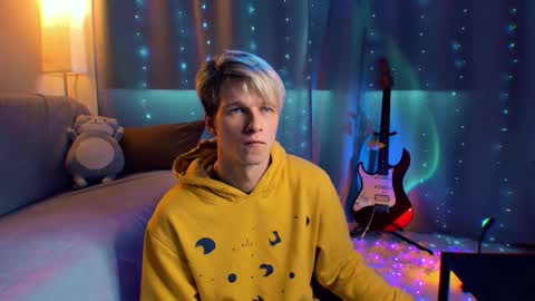 Snapshot of jack_frozt chatting on 17, 3, 2026 brestonsweet online show from 17, 3, 2026