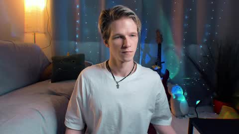 Snapshot of jack_frozt chatting on 3, 4, 2026 brestonsweet online show from 3, 4, 2026