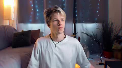 Snapshot of jack_frozt chatting on 14, 4, 2026 brestonsweet online show from 14, 4, 2026