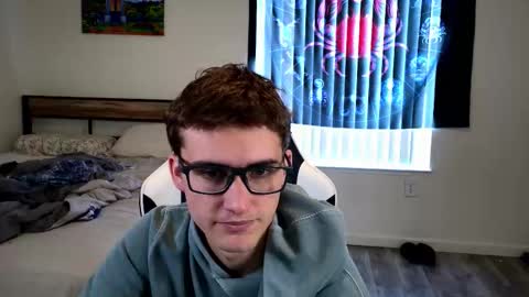 Snapshot of jack_jerk2 chatting on 27, 10, 2025 JackJack online show from 27, 10, 2025