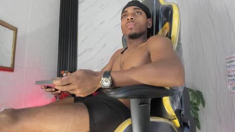 Snapshot of jack_muscles69_ chatting on 30, 12, 2024 Jack online show from 30, 12, 2024