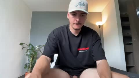 INDEPENDENT MODEL online show from 11, 5, 2026