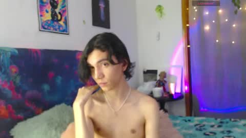 Snapshot of jack_s21 chatting on 28, 7, 2026 Laick online show from 28, 7, 2026