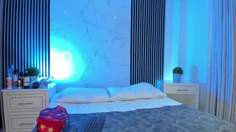 Snapshot of jackandrosse_ chatting on 12, 1, 2026 Jack Rosse online show from 12, 1, 2026