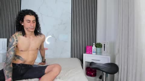 Snapshot of jackandrosse_ chatting on 18, 4, 2026 Jack Rosse online show from 18, 4, 2026
