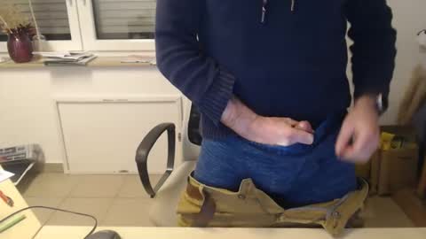 Snapshot of jackbauer9999 chatting on 2, 12, 2024 jackbauer9999 online show from 2, 12, 2024