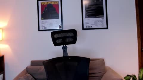 Snapshot of jackboy_2000 chatting on 4, 10, 2025 Jack J online show from 4, 10, 2025