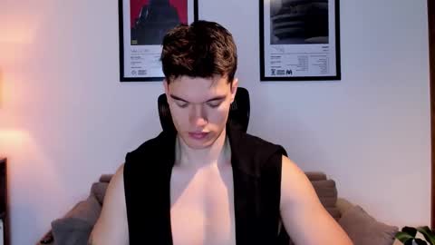 Snapshot of jackboy_2000 chatting on 31, 10, 2025 Jack J online show from 31, 10, 2025