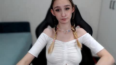 Snapshot of jackie__morgan chatting on 6, 1, 2025 jackie__morgan online show from 6, 1, 2025