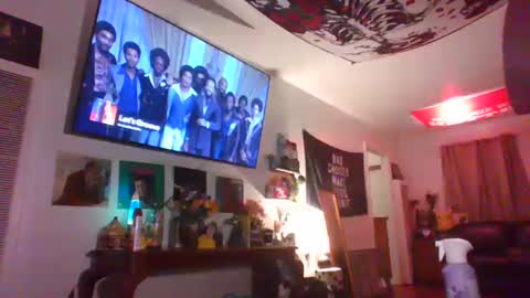 sophi scott online show from 14, 10, 2025