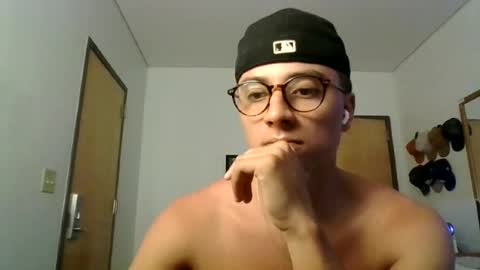 ImZacharyTyler online show from 19, 6, 2026
