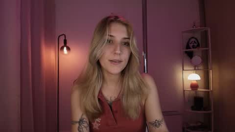 Snapshot of jacky_croft chatting on 11, 2, 2026 Linda Sofia help me get to 100 thumbs up online show from 11, 2, 2026