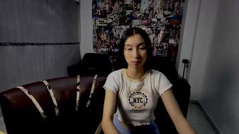 Snapshot of jackyrosee2323 chatting on 11, 10, 2025 jackyrosee2323 online show from 11, 10, 2025