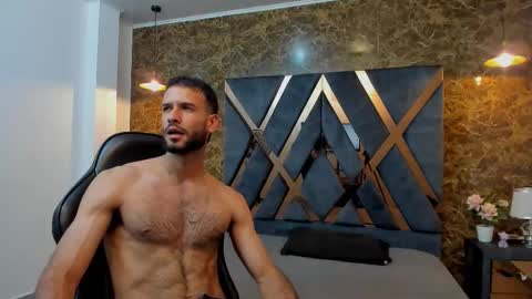 Snapshot of jacob_benelli chatting on 18, 12, 2025 Jaco online show from 18, 12, 2025