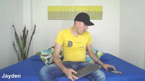 Jacob And Jayden online show from 30, 12, 2024