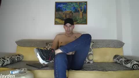Jacob And Jayden online show from 25, 6, 2026