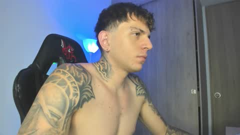 Snapshot of jacobb116 chatting on 12, 9, 2025 jacobb116 online show from 12, 9, 2025