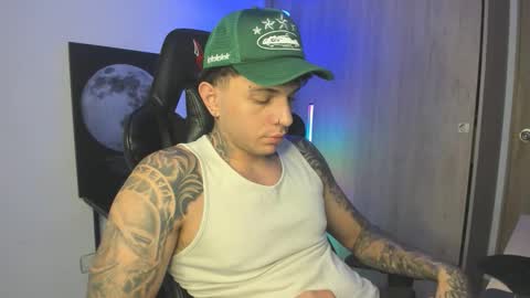 Snapshot of jacobb116 chatting on 23, 10, 2025 jacobb116 online show from 23, 10, 2025