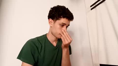 Snapshot of jacobmurphy2103 chatting on 28, 3, 2026 JACOB ROBIN online show from 28, 3, 2026