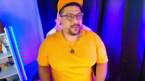 Snapshot of jacoob_woods chatting on 29, 11, 2025 daddy sir master bear online show from 29, 11, 2025