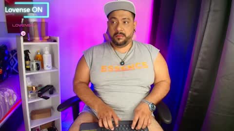 Snapshot of jacoob_woods chatting on 16, 12, 2025 daddy sir master bear online show from 16, 12, 2025