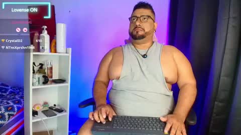 Snapshot of jacoob_woods chatting on 19, 12, 2025 daddy sir master bear online show from 19, 12, 2025