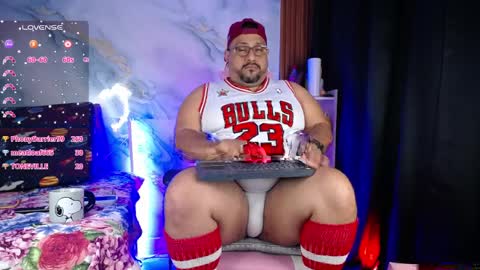Snapshot of jacoob_woods chatting on 8, 4, 2026 daddy sir master bear online show from 8, 4, 2026