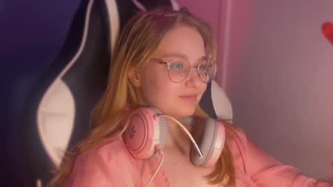 jacywinslat online show from 15, 2, 2025