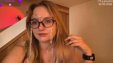 jacywinslat online show from 3, 6, 2026