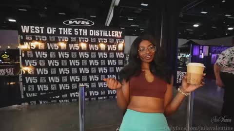 Jada online show from 8, 11, 2025