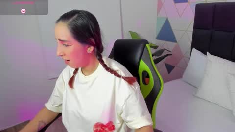 Snapshot of jadde13 chatting on 3, 10, 2025 Jadde online show from 3, 10, 2025