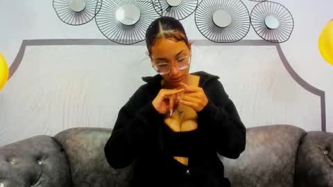 Jadde Greyy  online show from 10, 1, 2026