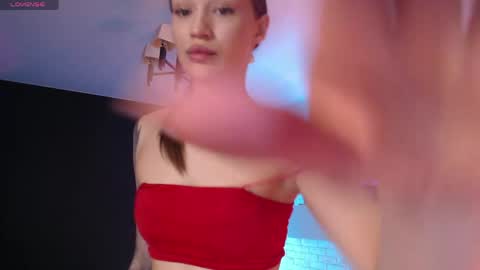 Jade online show from 13, 5, 2026