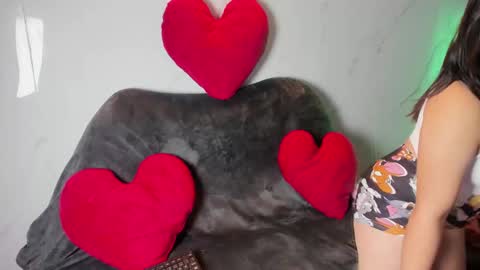 Jade online show from 8, 2, 2026