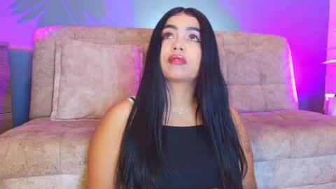 Snapshot of jade_brunnette chatting on 3, 6, 2026 Jade Brunete online show from 3, 6, 2026