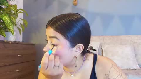 Snapshot of jade_brunnette chatting on 3, 7, 2026 Jade Brunete online show from 3, 7, 2026