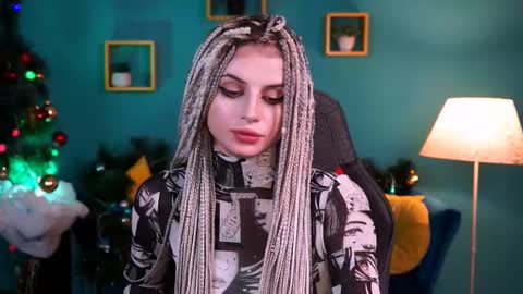 jade_castle online show from 19, 12, 2024