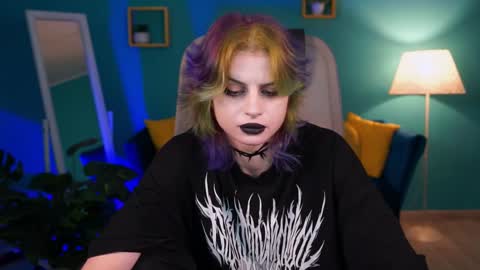 jade_castle online show from 28, 1, 2025