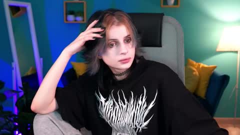 jade_castle online show from 14, 2, 2025